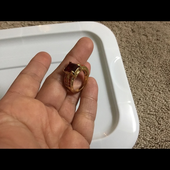 Women’s  Red Ruby Stone Ring (Size 6) Gold plated - Picture 8 of 8